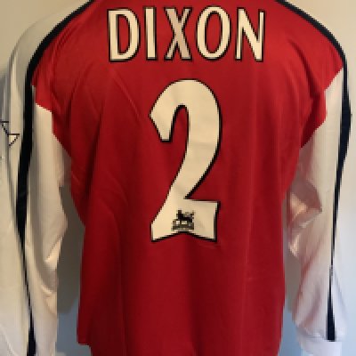 Arsenal 2000 - 2001 Home Match Worn Football Shirt: Red and white long sleeve  unwashed Nike shirt with Premier League badging to sleeves. Dixon 2 to rear. Worn v Chelsea on 18 February 2001. Comes with signed COA from the player who was captain on the day.