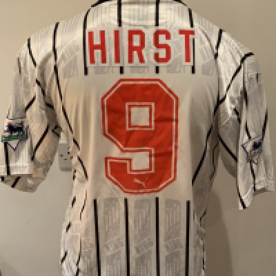 Sheffield Wednesday 1993 - 1994 Match Issued Football Shirt: White with black stripes short sleeve shirt with Premier League badging to sleeves. Hirst 9 to rear. Rare fourth shirt from the season