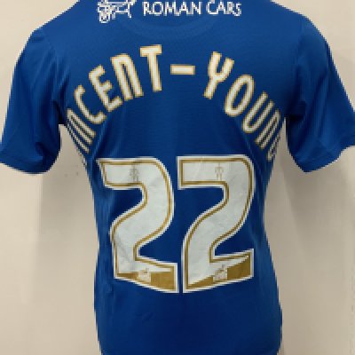 Colchester United 2015 - 2016 Match Worn Football Shirt: Blue and white short sleeve shirt with FA Cup badging to sleeves. Vincent-Young 22 to rear. Worn v Tottenham on 30 January 2016. Played the full 90 minutes. 