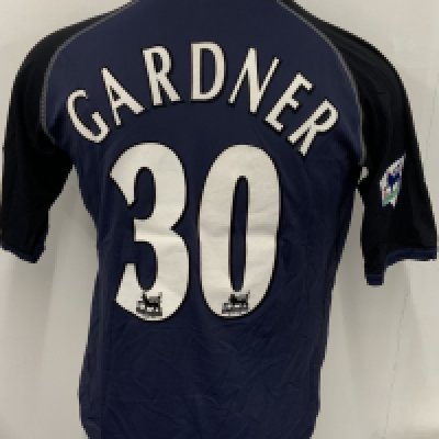 Tottenham 2002 - 2003 Match Worn Football Shirt: Blue short sleeve shirt with Gardner 30 to rear. Premier League badging to sleeves. Worn v Leeds on 12 April 2003.