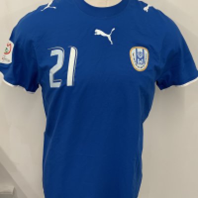 Israel 2006 Match Worn Football Shirt: Blue short sleeve shirt. Number 21 worn by Klemisaban during World Cup Qualifier v Croatia on 15 November 2006.