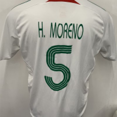 Canada 2007 Match Worn Football Shirt: White short sleeve shirt. Number 5 H Moreno. Worn during Under 20 World Cup in Canada. Under 20 World Cup badge to sleeve. 