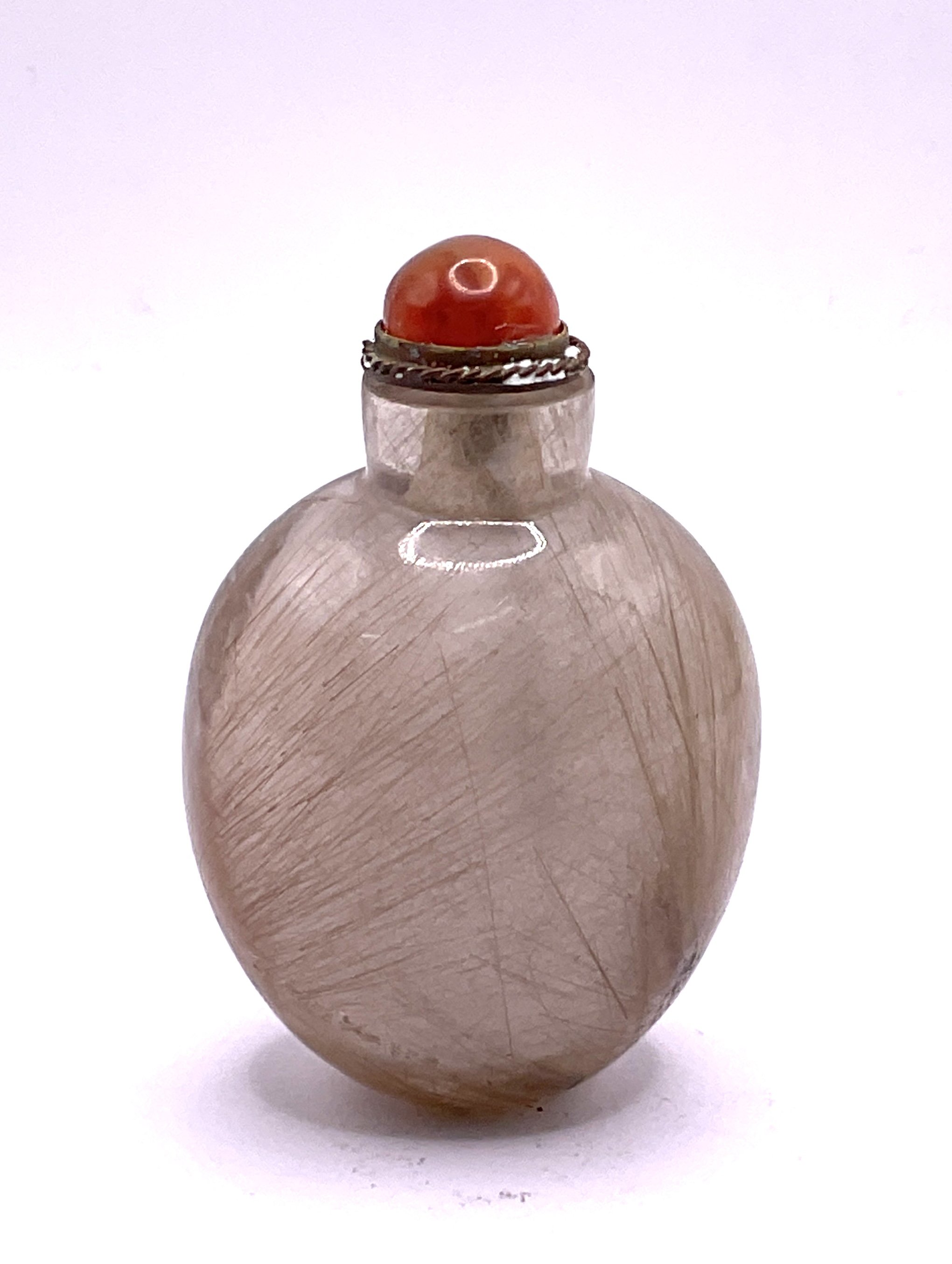 An ovoid form hairs fur rock crystal snuff bottle. 6.5cm