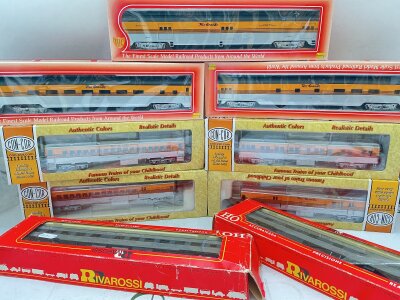 a Collection Of Boxed H0 Gauge Coaches, some loose. No Reserve.