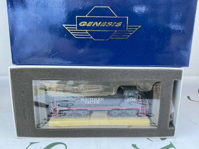 A Boxed Genesis H0 Gauge Southern Pacific Mp15-AC With Sound