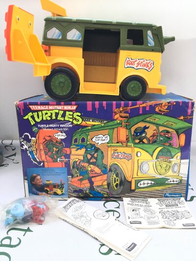 A Boxed Playmates Teenage Mutant Ninja Turtles Party Wagon. No Reserve.