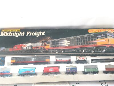 A Boxed Hornby 00 Gauge Midnight Freight Set. No Reserve.