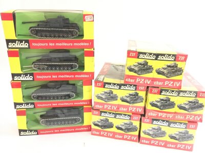 14 X Boxed Solido Panzer IV Tanks. No Reserve.
