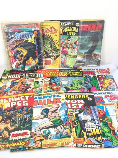 A Box Containing A Collection Of Marvel And Other Comics Approximately 160.
