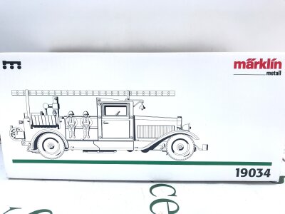 A Boxed Marklin Tinplate Clockwork Fire Engine #19034. No Reserve.