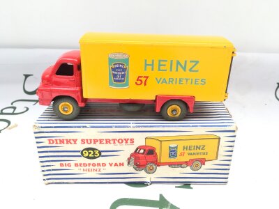 A Boxed Dinky Big Bedford Van Heinz (Can) #923.