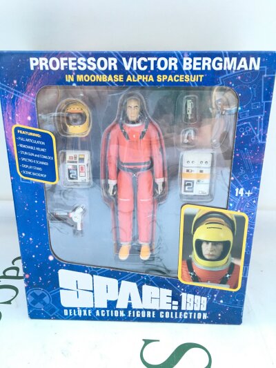 A Boxed Sixteen 12 Space 1999 Professor Victor Bergman Figure set.