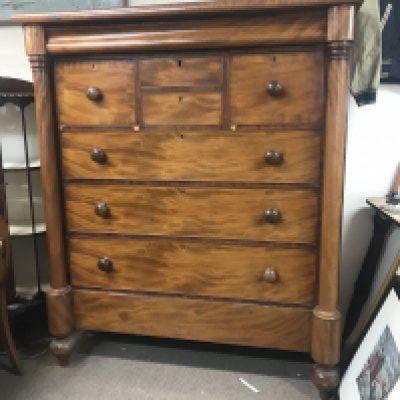 A large Victorian mahogany chest of drawers four short and three long drawers.