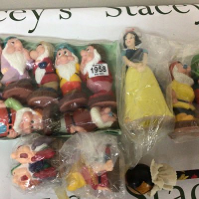 A collection of Disney plastic figures Snow White and sets of Dwarfs. NO RESERVE