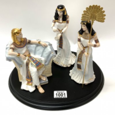 Three Compton & Woodhouse Royal Worcester The Court of Tutankhamun Figures, The Wine Pourer, The Fan Bearer, The Boy King, all 349/500, CW449 with attached base. (D)