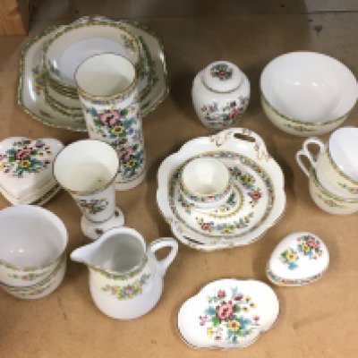 A Noritake porcelain Ming Rose tea set , this lot cannot be posted