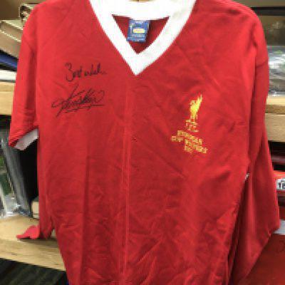 A Kevin Keegan signed Liverpool FC replica shirt, 1977 European cup winners. Shipping category B.