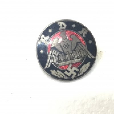 A rare German Third Reich pre II world war badge RDK Reichsburn Der Kinderreichen badge.