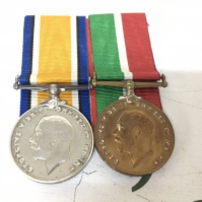 Two I world war medals awarded to Percy Griffiths.