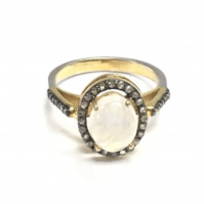Oval cabochon rainbow moonstone and rose cut diamond ring. Moonstone 2.11ct and 0.21ct diamonds. Size O