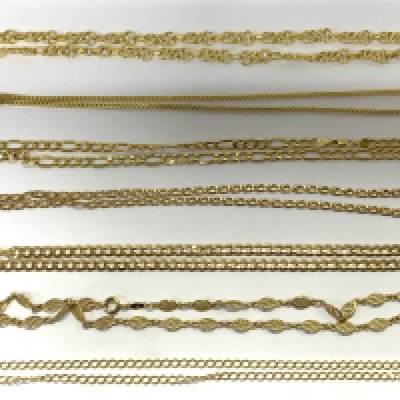 7 varied 9ct gold chains, total weight 47.3g (A)