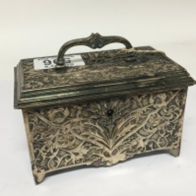 A Victorian silver plated trinket box with an elaborate pattern silk lined interior with key maker Hukin and Heath with Victorian lozenge mark. 12.5cm x 7.5cm.