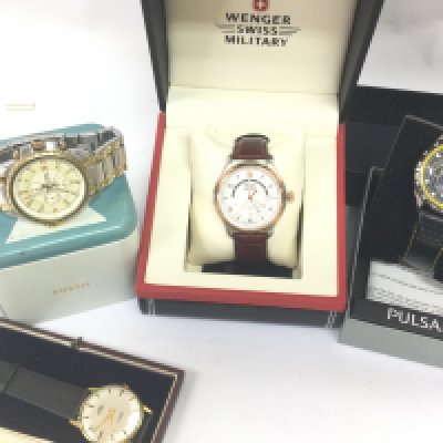 A collection of boxed watches including Wenger Swiss military, Pulsar Chronograph 100m, Limit 17 jewels incabloc, Fossil 100 meters
