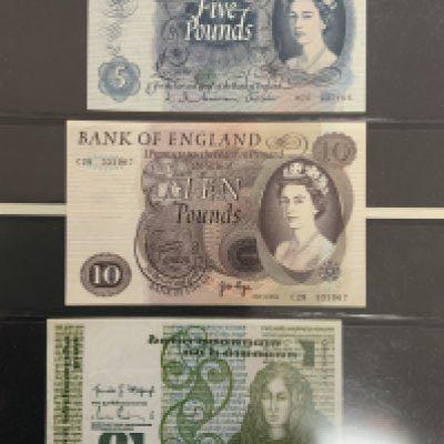 A varied collection of British, Irish and Scottish banknotes (B)