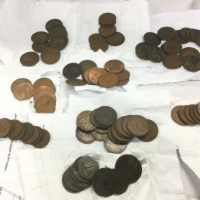 A collection of Victorian and later GB copper coinage. Shipping category B.