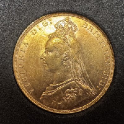 A Queen Victoria, 1890 jubilee portrait full sovereign. (A)