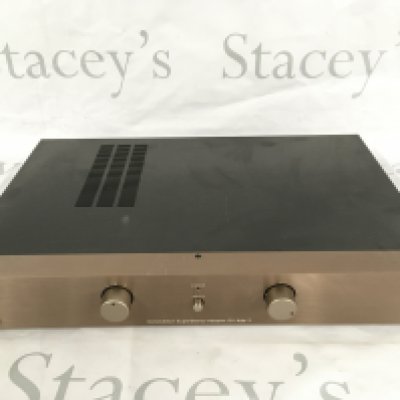 A boxed Dynavector Super Stereo adapter ADP-3. Comes with purchase receipt, booklets, operation manual etc.