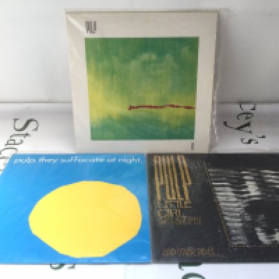 A first UK pressing of the It LP by Pulp, limited to 2000 copies only plus two early Pulp 12" singles.