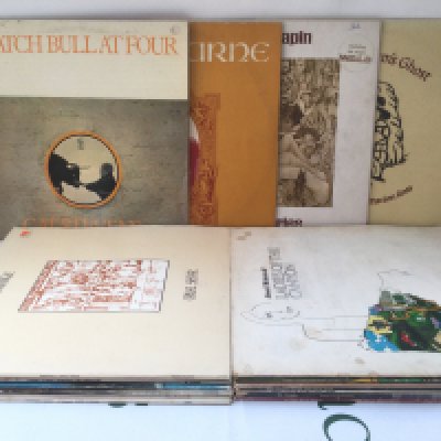 Seventeen folk LPs by various artists including Pentangle, Joni Mitchell, Cat Stevens and others.