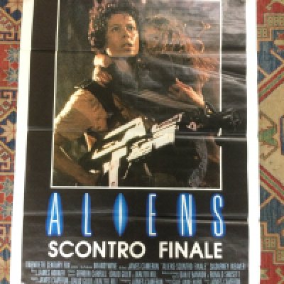 An Italian film poster for Aliens, rolled. Approx 140cm x 100cm.