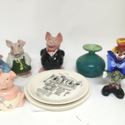 A set of NatWest Pig ceramic money boxes Murano glass and Meakin plates of mid 20th century design and a Medina type glass vase.
