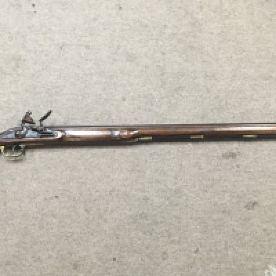 A circa 18th century Brown Bess flintlock Musket stamped Dublin Castle, 148cm long. Working mechanism. This lot cannot be posted