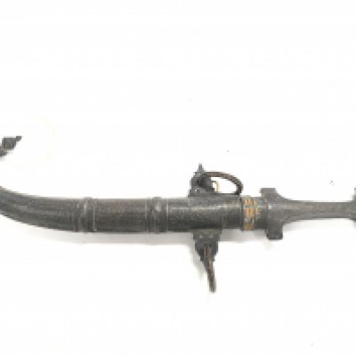 A Middle Eastern dagger with steel blade, blade 24.5cm Approx. Total length 40cm long. Postage category B. NO RESERVE