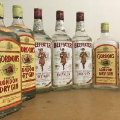 A Collection of nine bottles of gin, Gordon&rsquo;s and Beefeater.