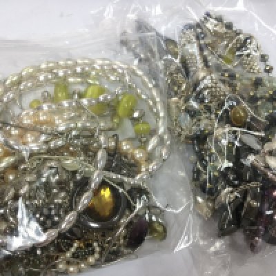 Collection mixed costume jewellery including necklaces, earrings. Postage category A