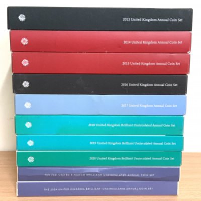 10 Royal Mint United Kingdom annual coin sets. 2013-21, 2024. (B)