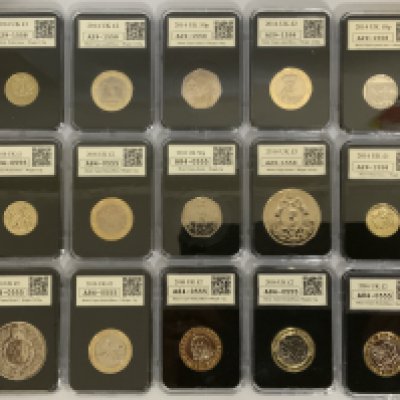 A selection of Datestamp cased uncirculated coinage and 2 cased proof sets. (A)