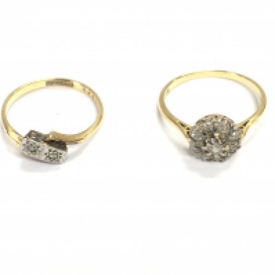 Two 18ct gold rings set with diamonds size M and P 5.09g total.