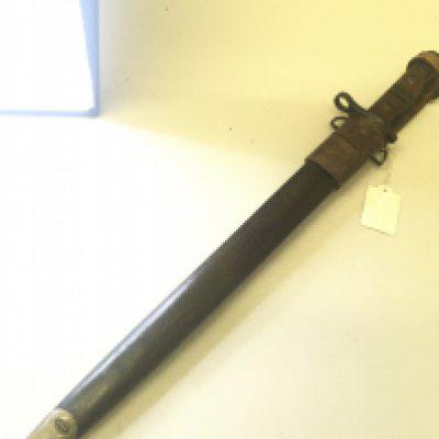 A good example of I world war Bayonet maker Remington stamped 1913 with leather frog attachment. NO RESERVE