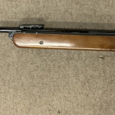(E6) A 1970s 0.22 Cal. BSA Mercury Air rifle, serial ZB3184 (D)