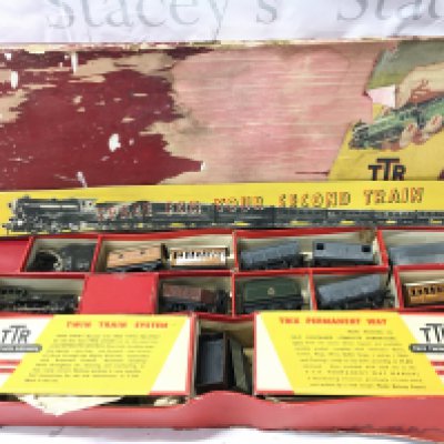 A Collection of Trix Twin Railway. No Reserve. (2).