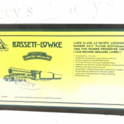 A Boxed Basset-Low-Lowke 0 Gauge LNER Class A3 Pacific Locomotive Number 4472 The Flying Scotsman.