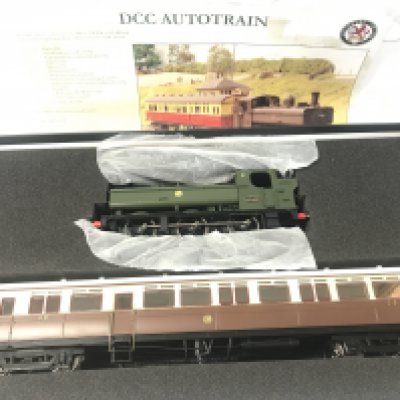 A Boxed Lionheart Trains 0 Gauge DCC Autotrain Set.