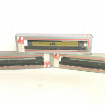 3 Boxed Lima 00 Gauge Locomotives including A Class 59Diesel Loco ARC.