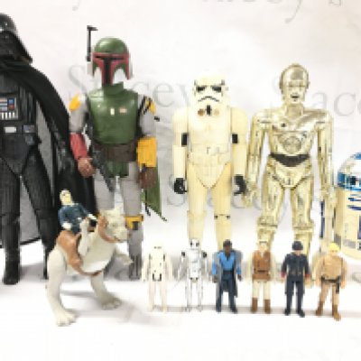 A Collection of Vintage Star Wars Figures including 12 inch Figures.