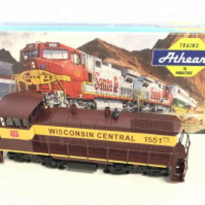 A Boxed Athearn H0 Gauge Wisconsin Central #1551 Loco. No Reserve.